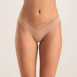 Anti-Gravity Brazilian Slip - Honigfarbe