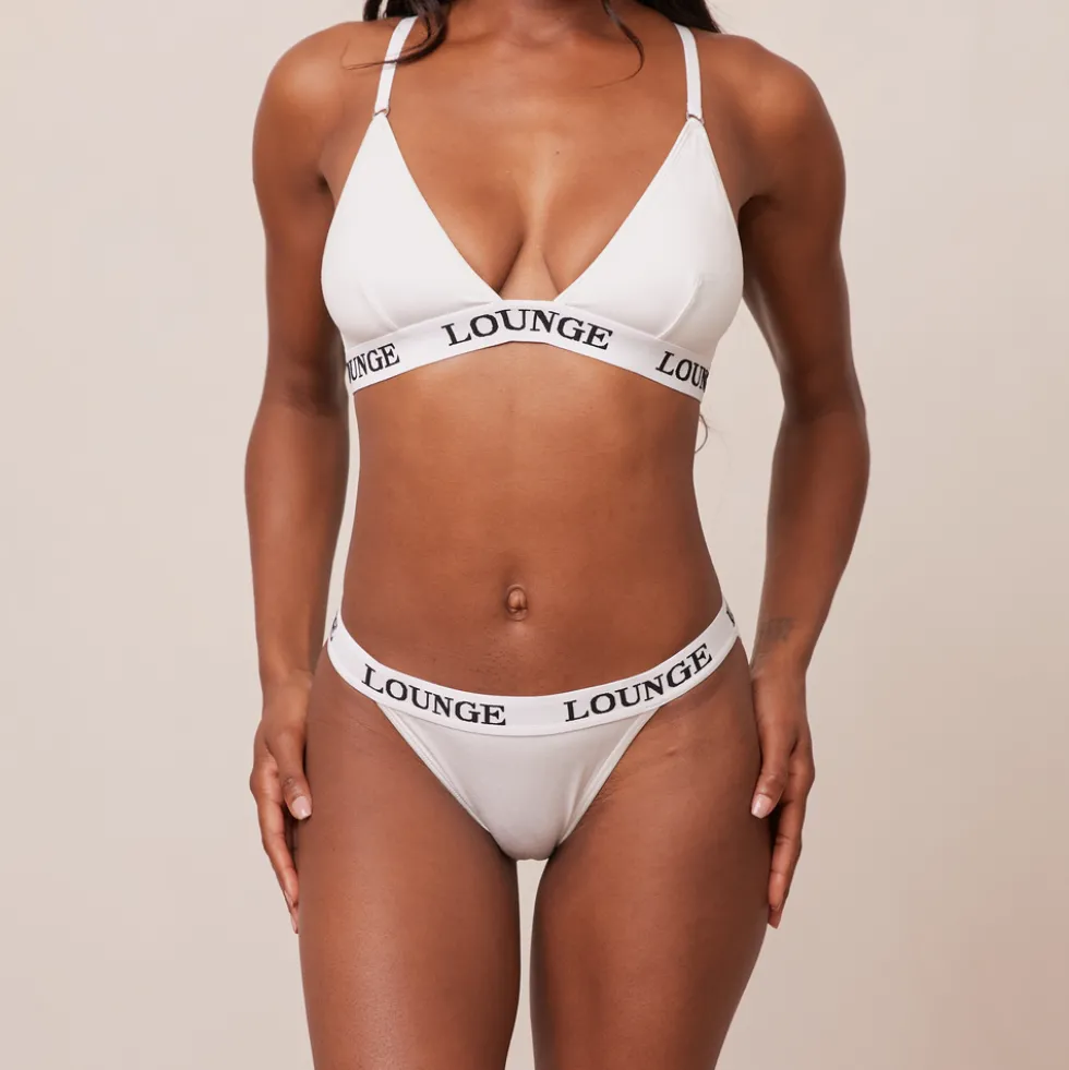 Bamboo Triangle BH und String/Slip Set - Ganz Weiß