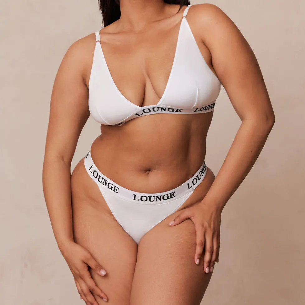 Bamboo Triangle BH und String/Slip Set - Ganz Weiß