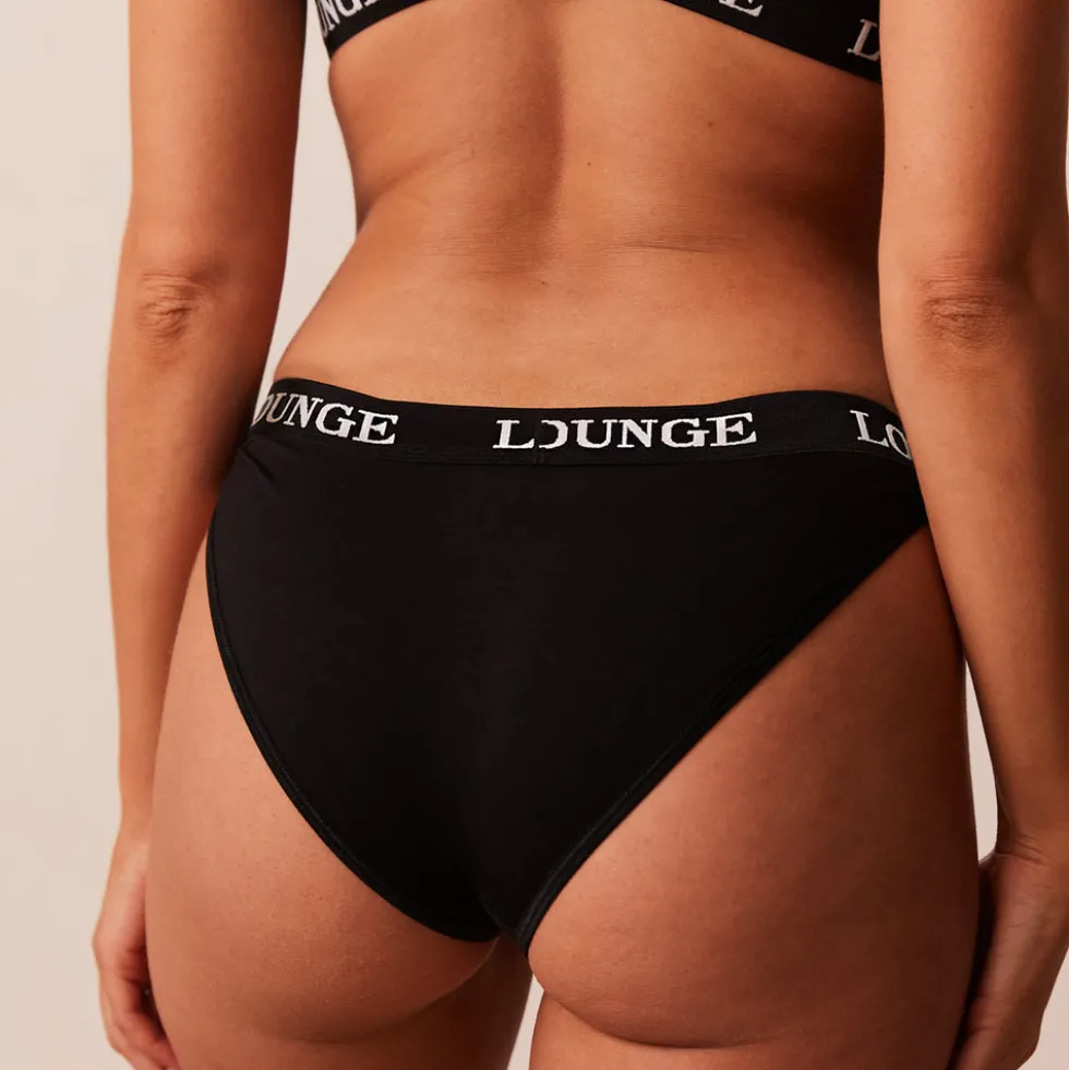 Bamboo Triangle BH und String/Slip Set - Ganz Schwarz