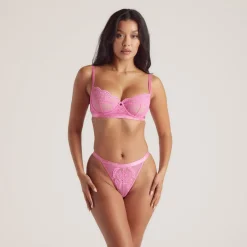 Blossom Balcony BH und String Set - Heißes Rosa