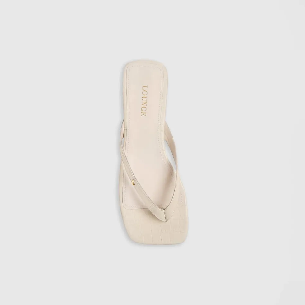 Brielle Zehenstegsandalen - Crèmefarben