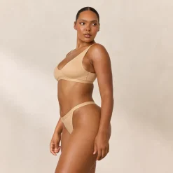 Everyday Comfort Triangle BH - Sand