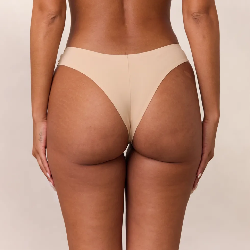 Everyday Form Brazilian - Sand