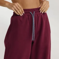 Gerade Joggers - Kirschlack
