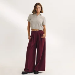 Taillierte Hose mit Weitem Bein - Kirschlack