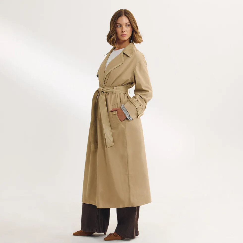 Trenchcoat mit Wildlederbesatz - Sand