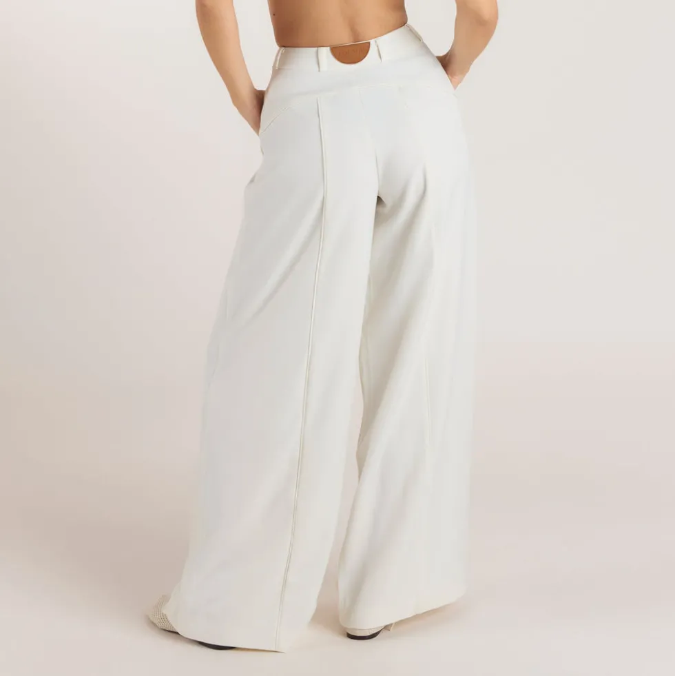 Weite Hose mit Faltendetails - Weissgrau